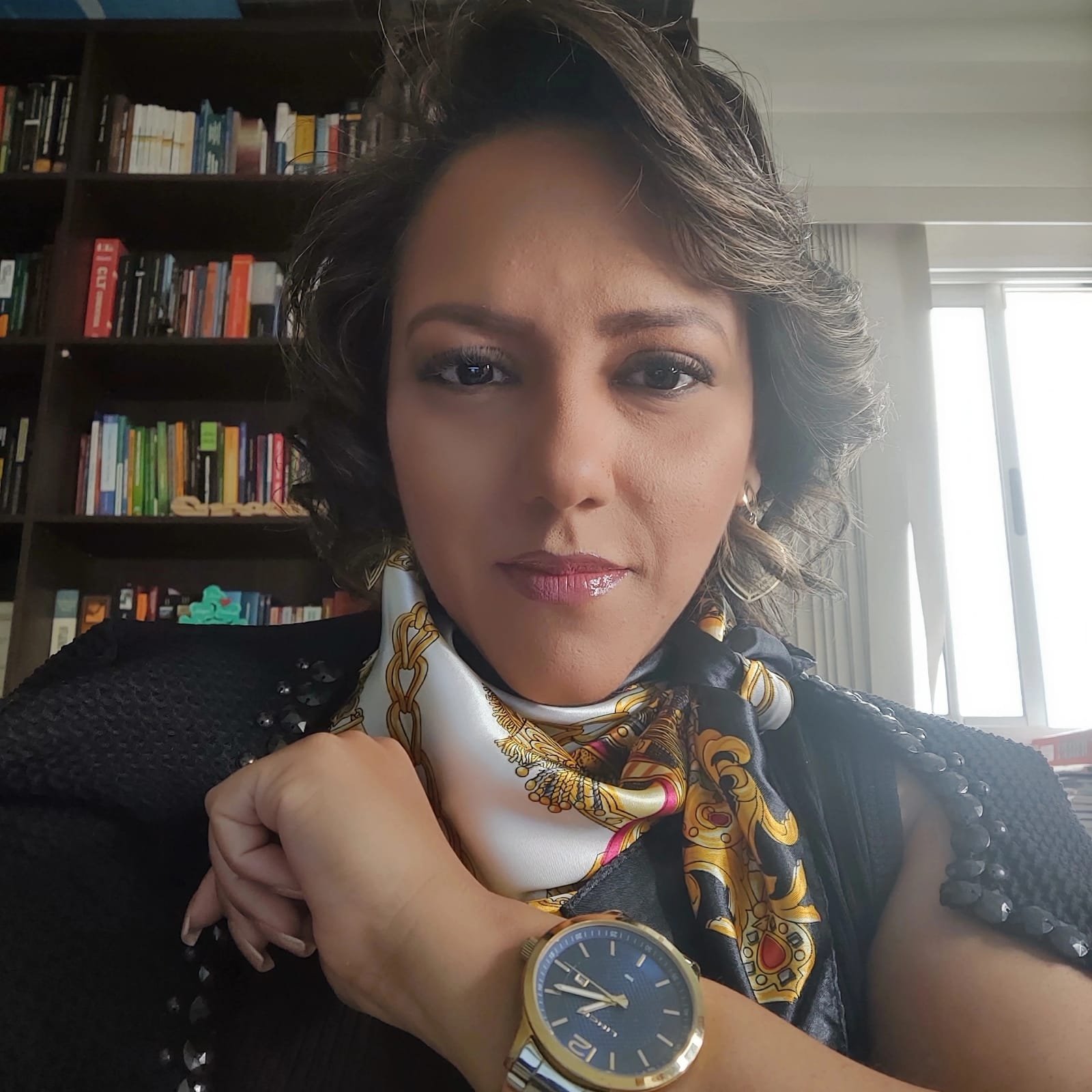 Sylvana Teixeira: ética, escuta ativa e humanização nas relações interpessoais Sylvana Teixeira: ética, escuta ativa e humanização nas relações interpessoais
