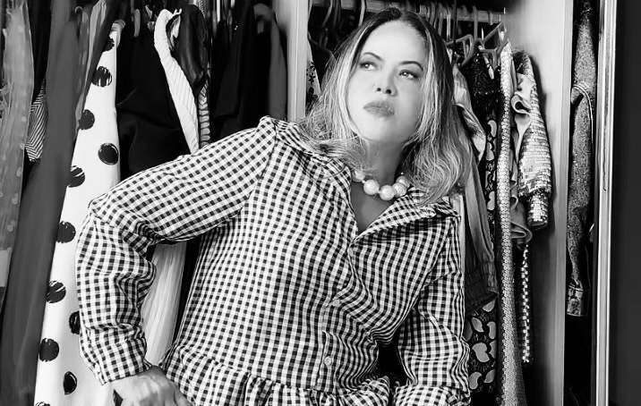 Regina Sena Costa: a luta diária para vencer no mundo dos negócios Regina Sena Costa: a luta diária para vencer no mundo dos negócios