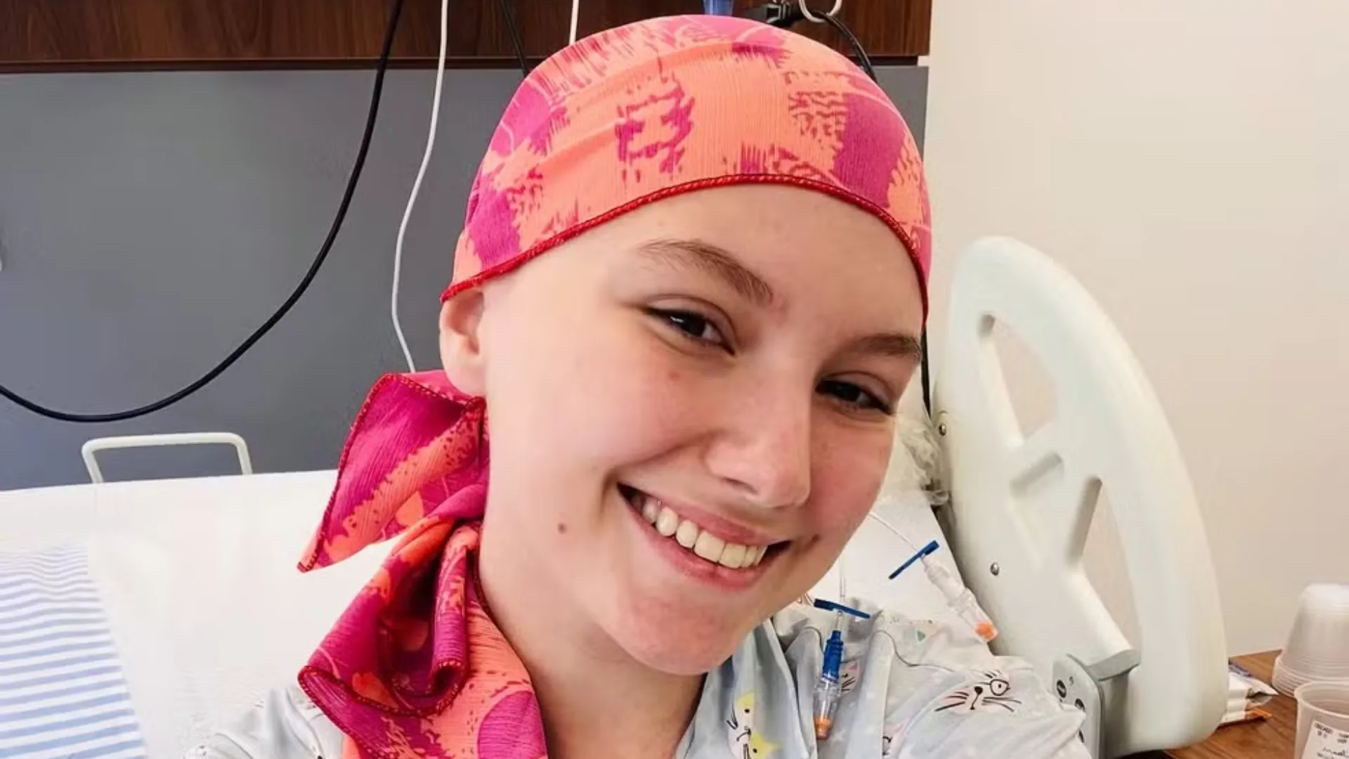 Isabel Veloso morre aos 19 anos; influenciadora lutava contra linfoma de Hodgkin Isabel Veloso morre aos 19 anos; influenciadora lutava contra linfoma de Hodgkin