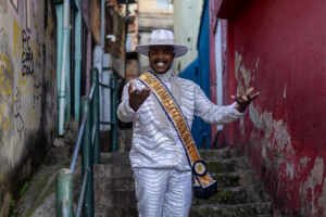 Wallace Guedes é consagrado tricampeão como Rei Momo do Carnaval de Belo Horizonte 2026