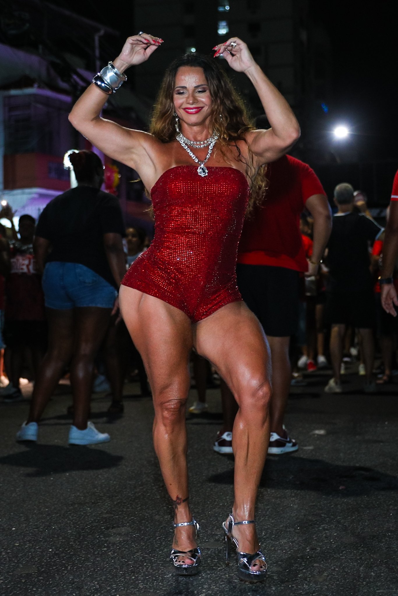 Viviane Araújo prestigia primeiro ensaio de rua do Salgueiro para o Carnaval 2026 27 Viviane Araújo prestigia primeiro ensaio de rua do Salgueiro para o Carnaval 2026