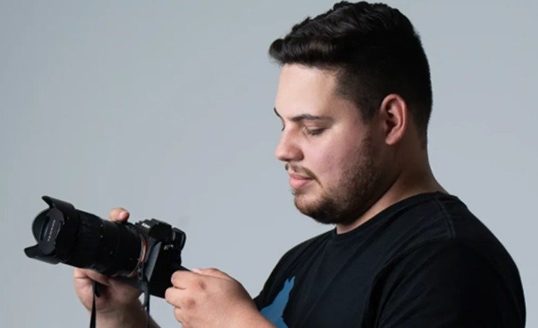 Reinaldo Teixeira: da música ao cinema, um olhar que traduz emoção em imagem Reinaldo Teixeira: da música ao cinema, um olhar que traduz emoção em imagem