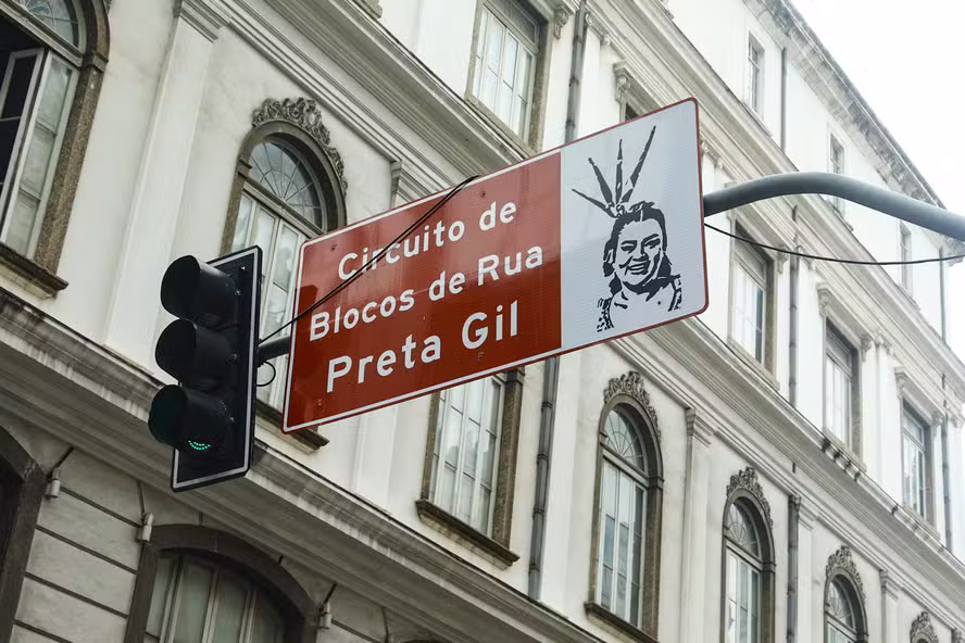 Circuito Bloco de Ruas Preta Gil homenageia cantora e atrai foliões no Rio 28 Circuito Bloco de Ruas Preta Gil homenageia cantora e atrai foliões no Rio