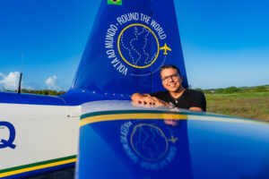 Cearense dá volta ao mundo solo em monomotor e cruza 5 continentes