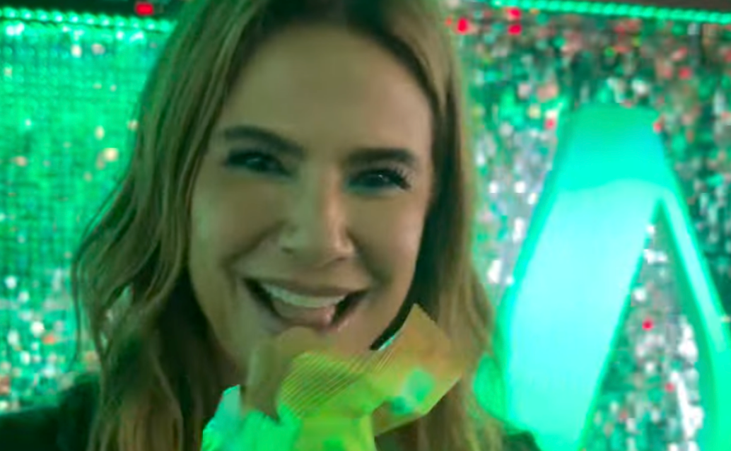 Luciana Gimenez exibe boa forma após treino e look chama atenção no Carnaval Luísa Sonza interrompe show e repreende briga em bloco de Belo Horizonte