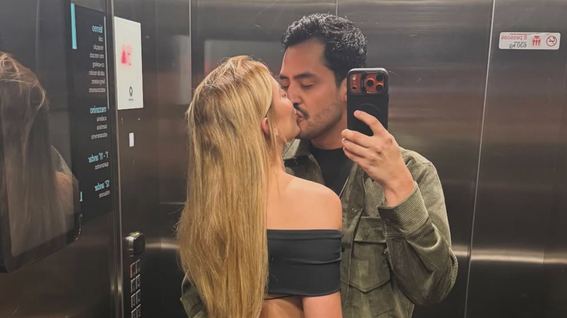 Matheus Vargas, filho de Leonardo se derrete ao ganhar surpresa da nova namorada Matheus Vargas, filho de Leonardo se derrete ao ganhar surpresa da nova namorada