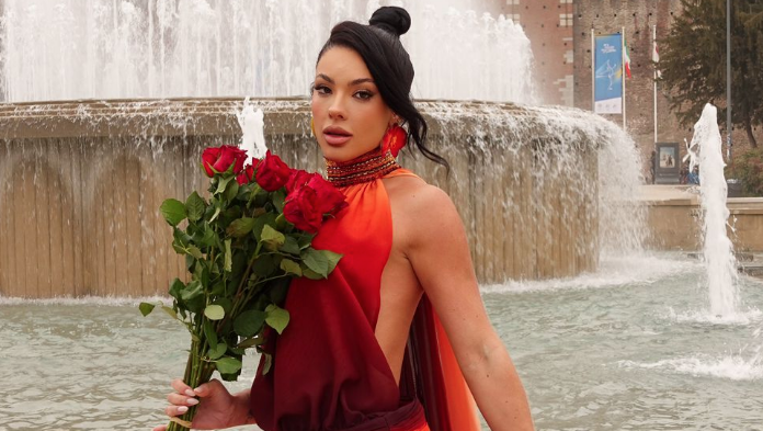 Rayane Figliuzzi celebra presença na Semana de Moda de Milão Rayane Figliuzzi celebra presença na Semana de Moda de Milão