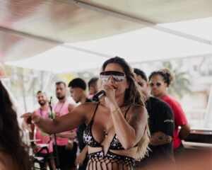Yara Vellasco é atração principal em trio no RJ