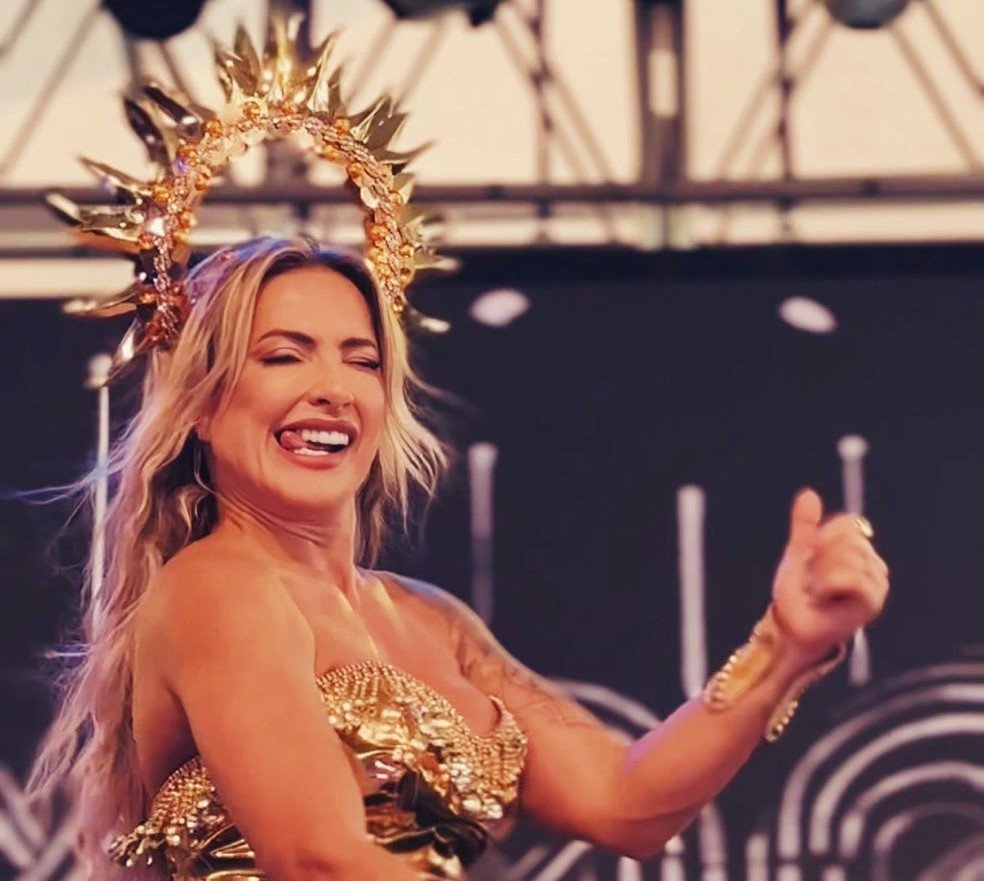 Yara Vellasco movimenta o Carnaval 2026 22 Yara Vellasco movimenta o Carnaval 2026