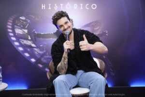 Luan Santana faz discurso emocionante ao celebrar carreira com festão em SP: “Profunda gratidão”
