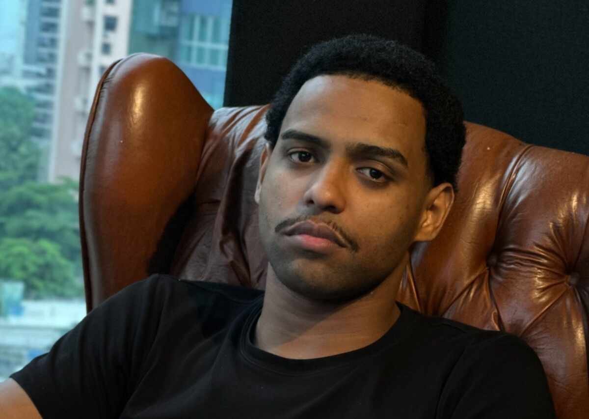 Após hiato, Derxan retorna volta à cena com o EP “Caindo em Si” Após hiato, Derxan retorna volta à cena com o EP “Caindo em Si”