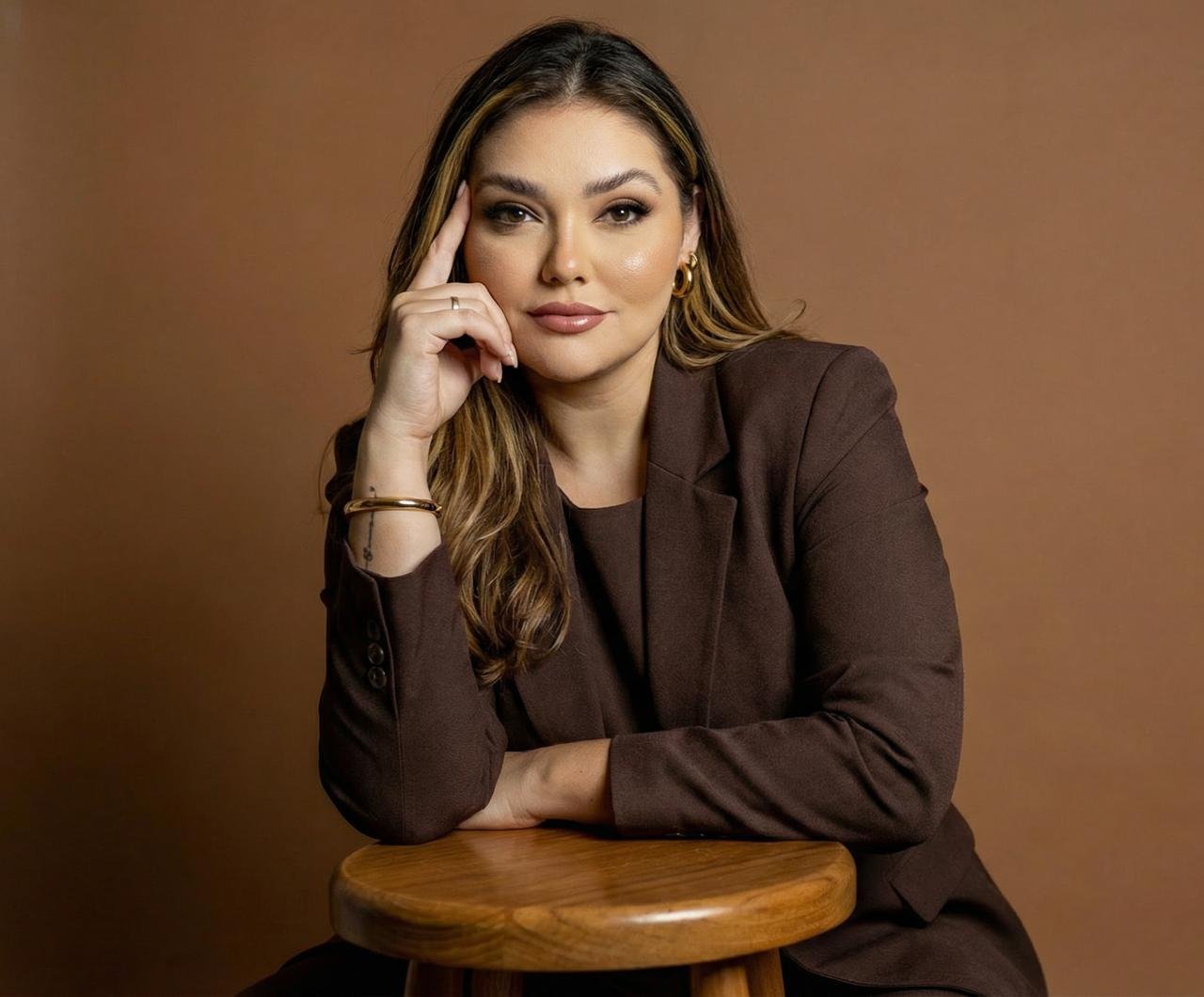 Gabrielle Souza transforma experiência clínica em método e mentoria na estética corporal Gabrielle Souza transforma experiência clínica em método e mentoria na estética corporal