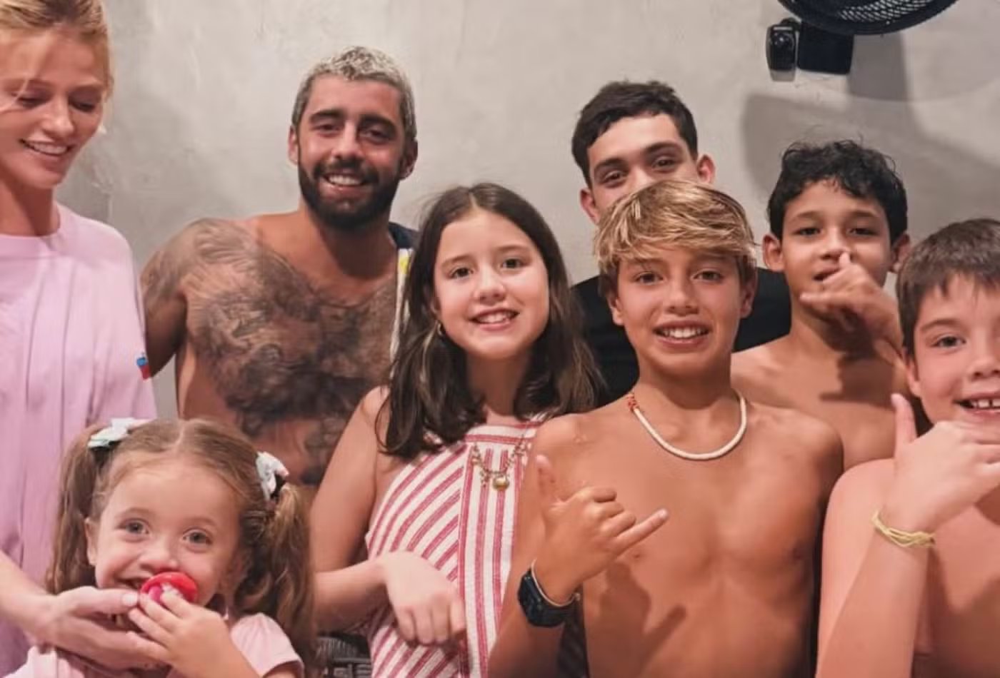Desanexadas 750 Após climão, Cintia Dicker se declara ao enteado, Dom, filho de Pedro Scooby: 'Tia Cintia te ama muito'