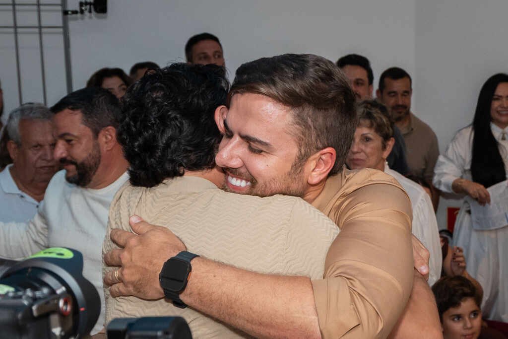 Zé Neto admite arrependimento por polêmica com Anitta e faz pedido público de perdão Zé Neto & Cristiano participam de Missa no Santuário Cristo Redentor