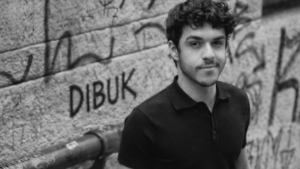 Luís Vasconcelos retorna ao teatro como protagonista em ‘Dibuk – O Musical’