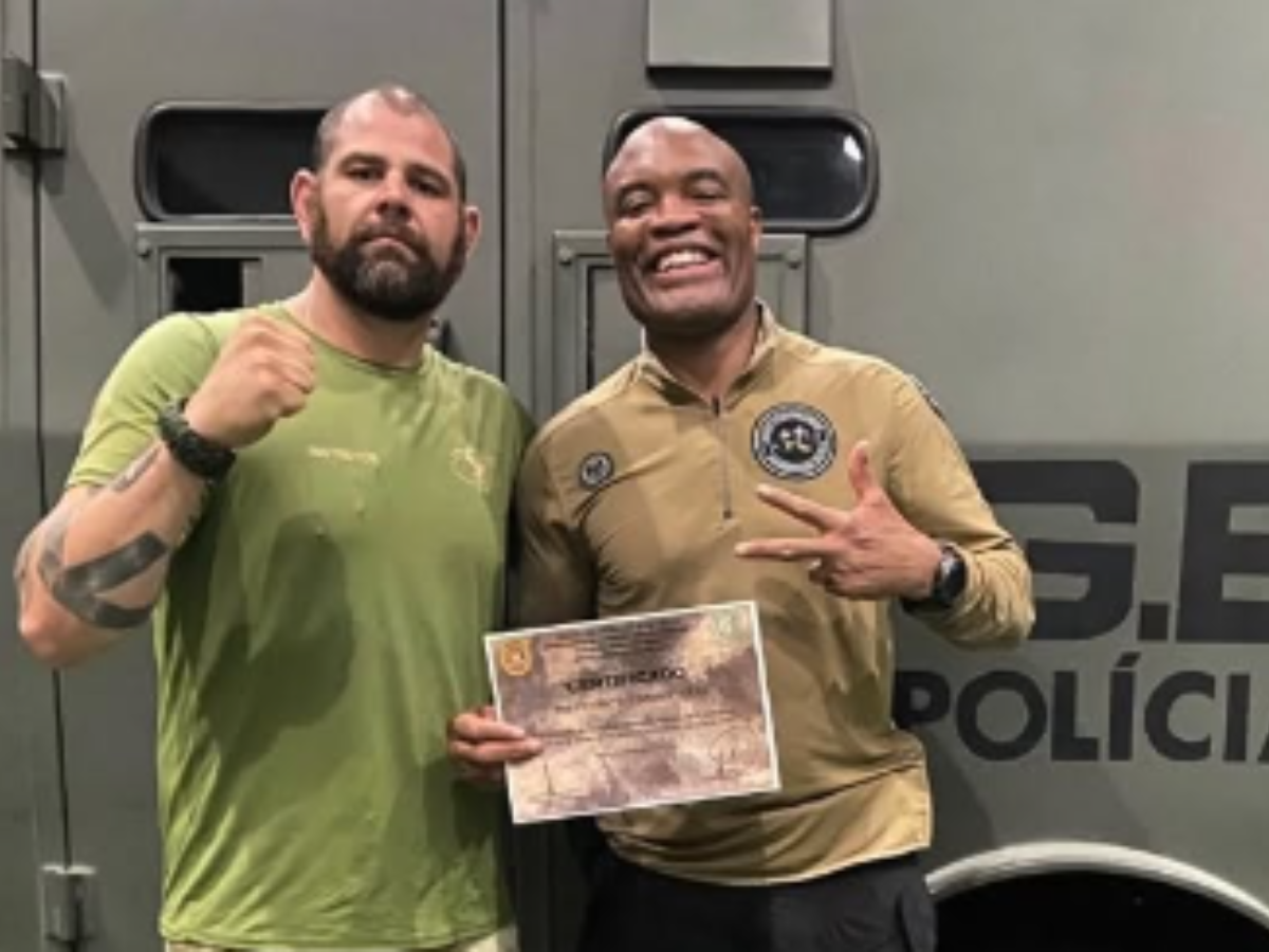 Lenda do UFC, Anderson Silva inicia preparação para atuar como policial nos EUA 21 Reprodução: Instagram/@spiderandersonsilva