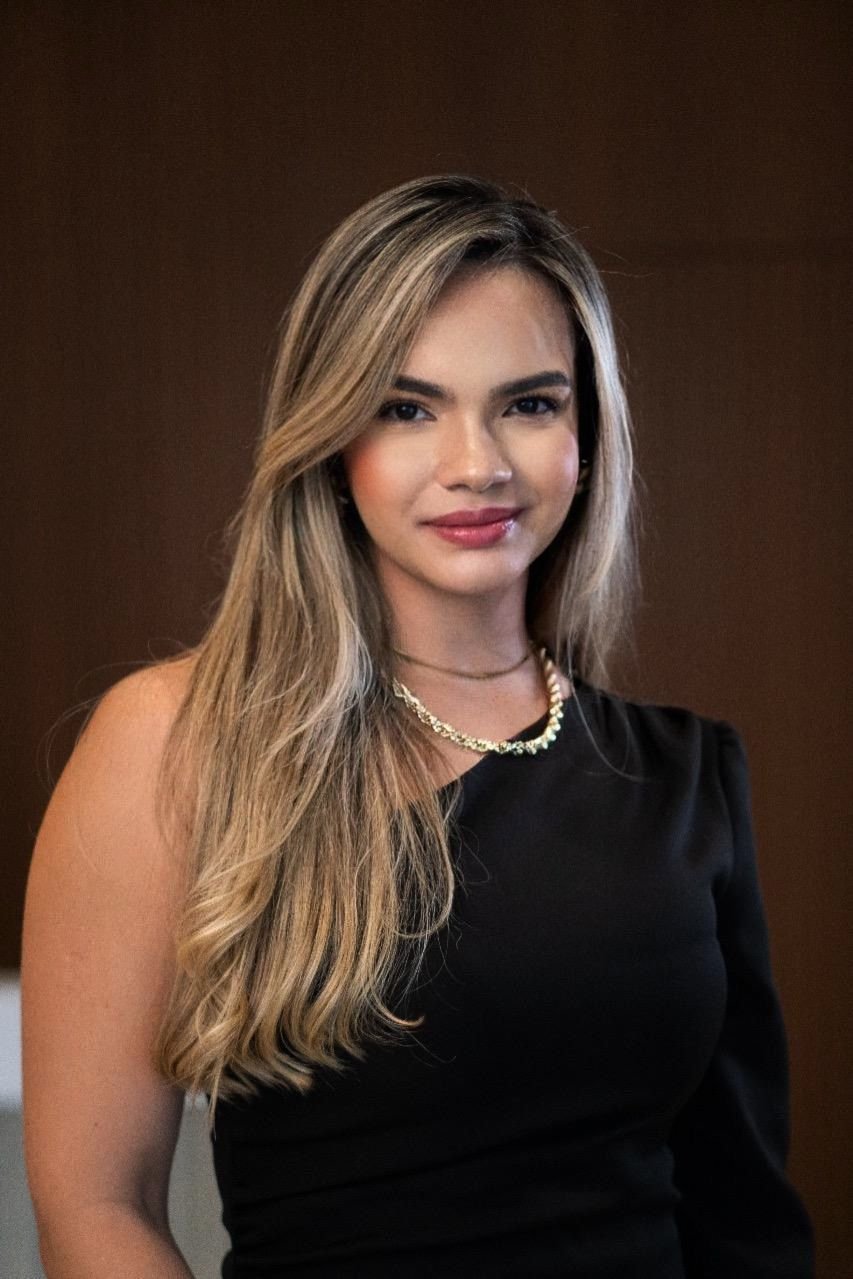 Dra. Thallyta Menezes destaca rejuvenescimento facial com naturalidade e alta performance 28 WhatsApp Image 2026 03 02 at 14.40.49