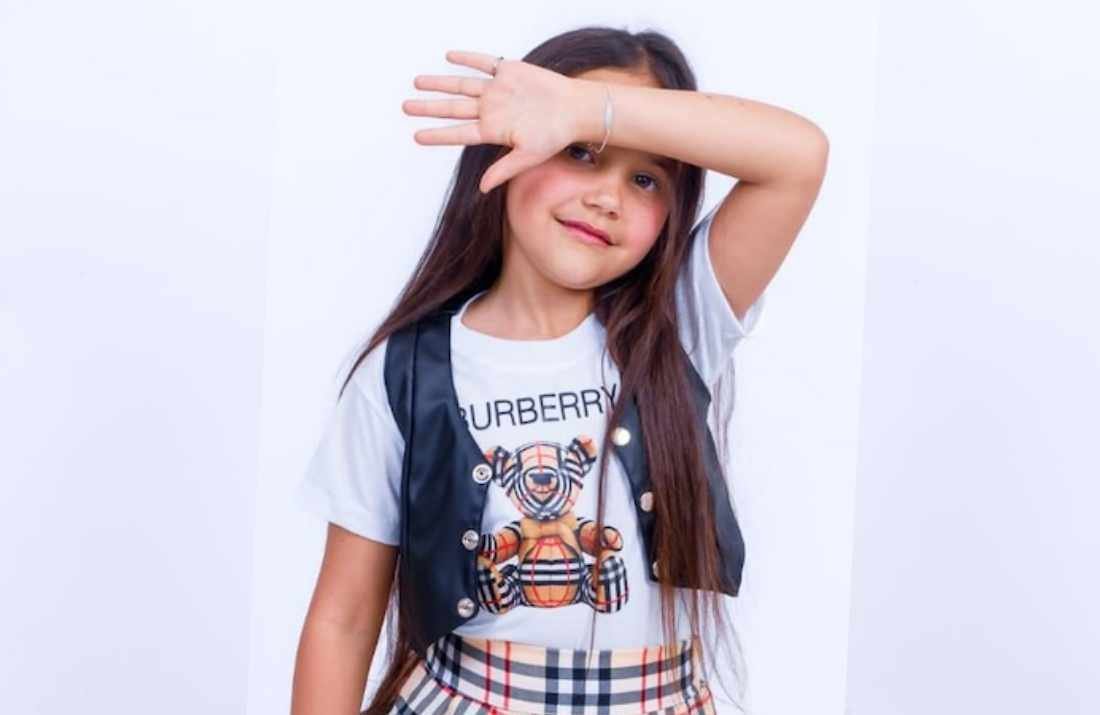 Paola Cuti é eleta Princesinha UFK e garante sua vaga para o Universal Fashion Kids 21 Paola Cuti é eleta Princesinha UFK e garante sua vaga para o Universal Fashion Kids