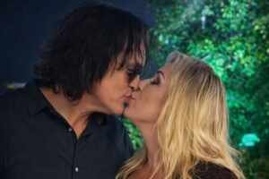 Carlos Kaiser e Rosana Menezes revelam casamento discreto