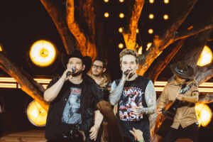 Felipe e Rodrigo emplacam 7 músicas no Top 200 do Spotify Brasil
