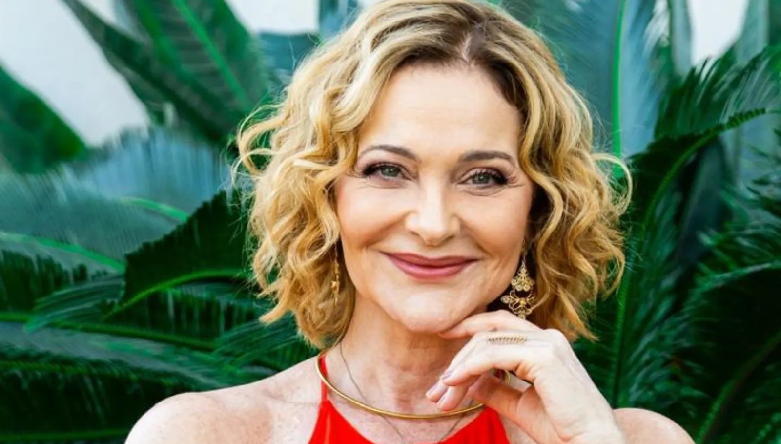 Alexandra Richter analisa status com novo papel: 'Parte da sociedade mede o valor das pessoas por suas posses'