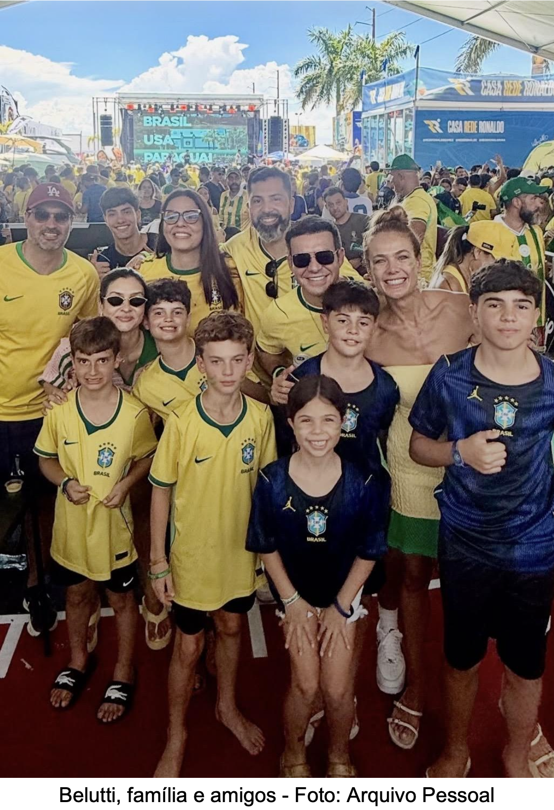 Belutti prestigia vitória do Brasil na Casa Rede Ronaldo ao lado da família 8 Captura de Tela 2026 06 30 as 23.40.07