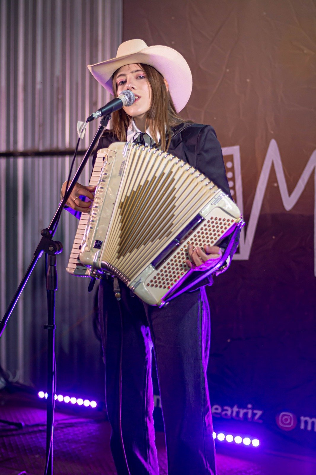 Maria Beatriz resgata a música raiz por meio da viola e da sanfona 9 1b5c8df5 928a 42df 99d0 d593e3405868
