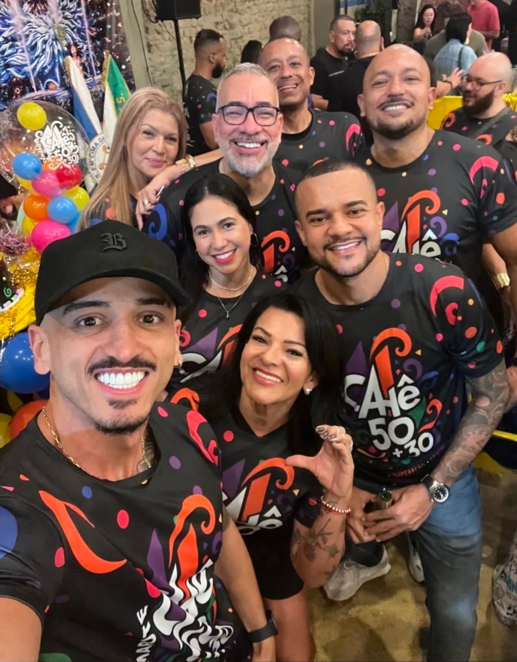 Cahê Rodrigues celebra 50 anos em festa repleta de samba no Casarão do Firmino 13 IMG 20260705 WA0007