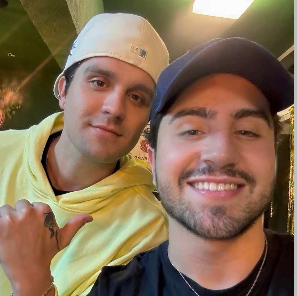 Luan Santana e Hugo Henrique se encontram para novas composições IMG 3457