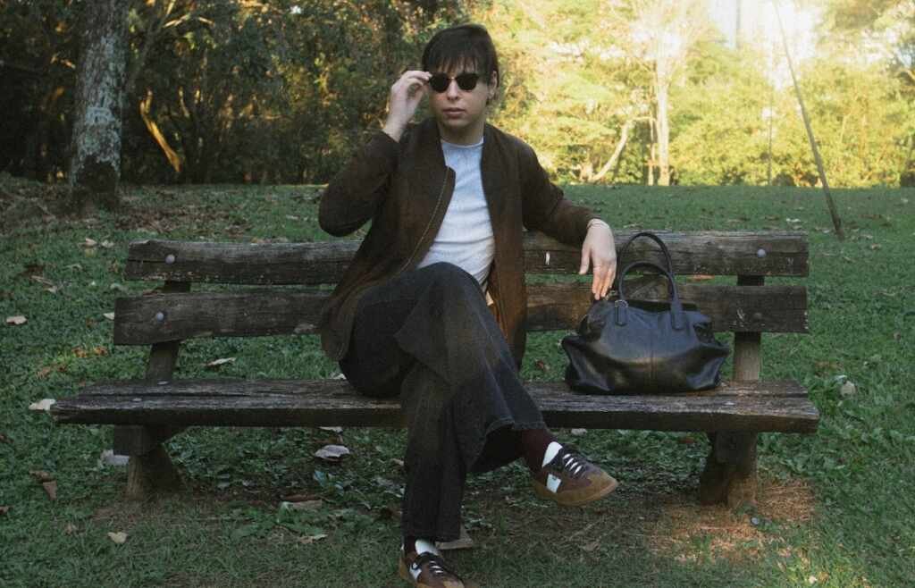 Dimas transforma desilusão amorosa em arte no novo single “Cinema Tropical” 04d64370 629c 454f ad1e d9ddd94d9dfc