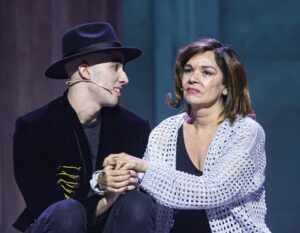 “Meu Filho é um Musical” desembarca em São Paulo para temporada no Teatro Renault
