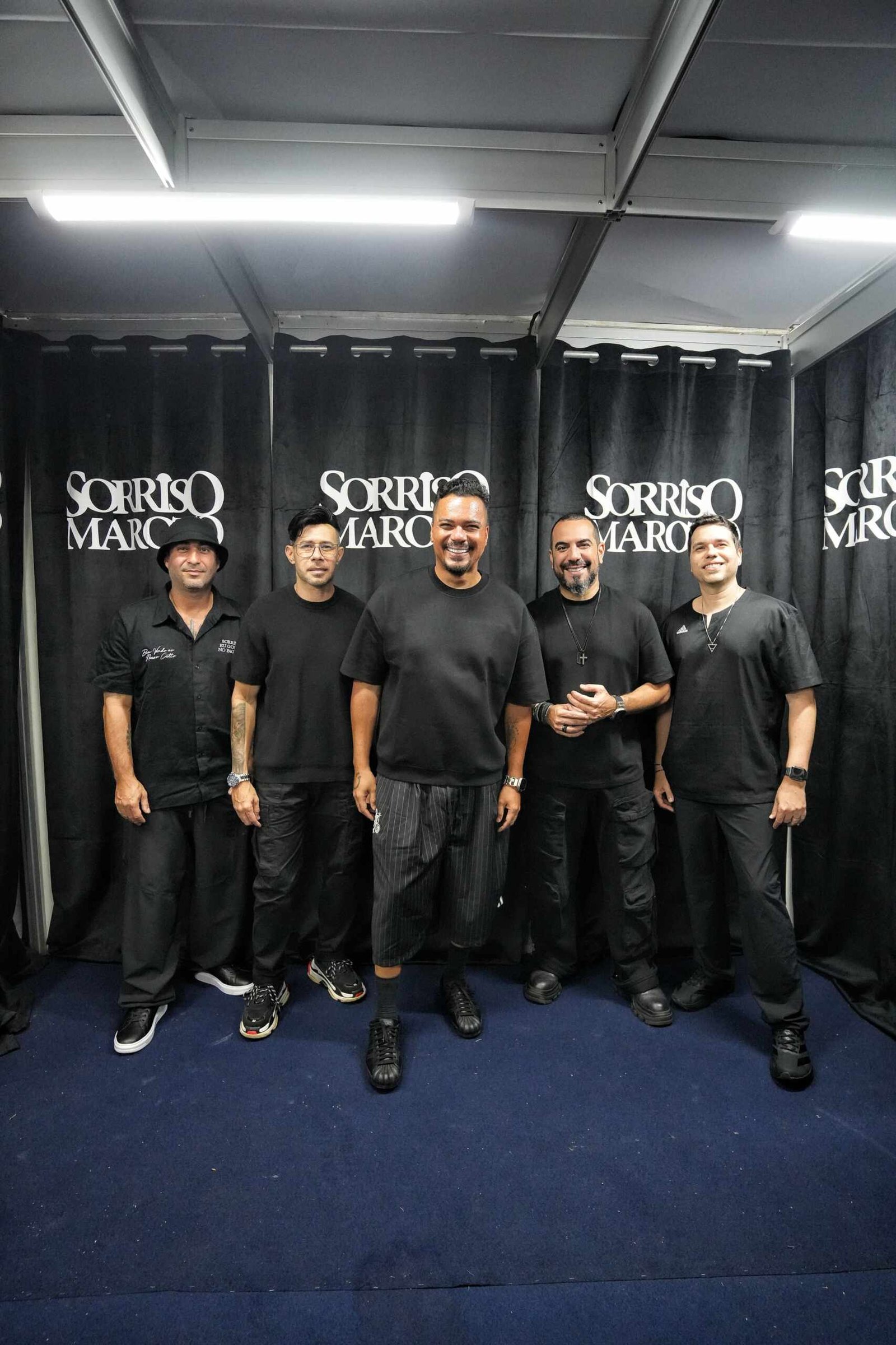 Samba Brasil 20 anos: o encontro de gerações que fez Fortaleza cantar até amanhecer 11 IMG 20260810 WA0028 scaled