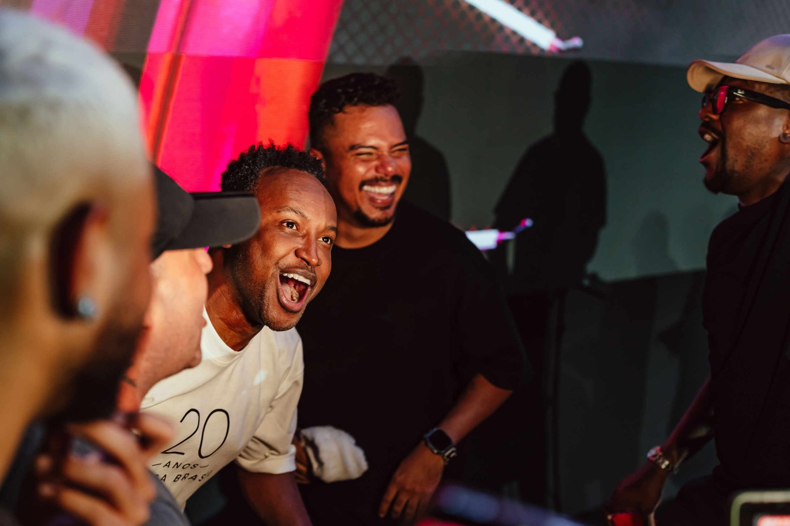 Samba Brasil 20 anos: o encontro de gerações que fez Fortaleza cantar até amanhecer 13 Samba Brasil 283 scaled