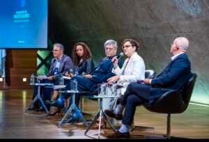 Dra Giovana Breda participa do Encontro Nacional dos Professores da FGV