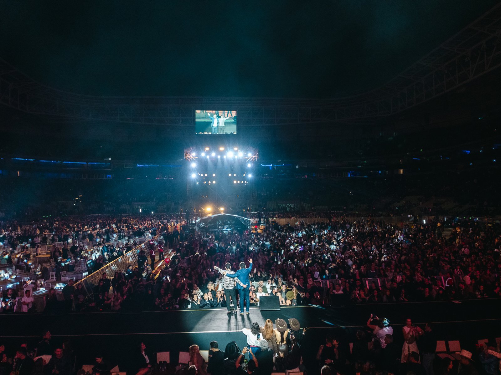 Zezé Di Camargo e Luciano encerram o Festival Histórias com grandes hits 8 Zezé Di Camargo e Luciano - Foto: Caldi