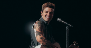 Luan Santana é aclamado em Goiânia em noite de grandes encontros e estreia da filha Serena na plateia
