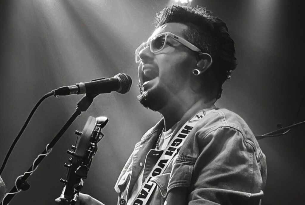Pe Lanza volta aos palcos em São Paulo com show que mistura Restart e carreira solo WhatsApp Image 2026 09 03 at 10.45.42