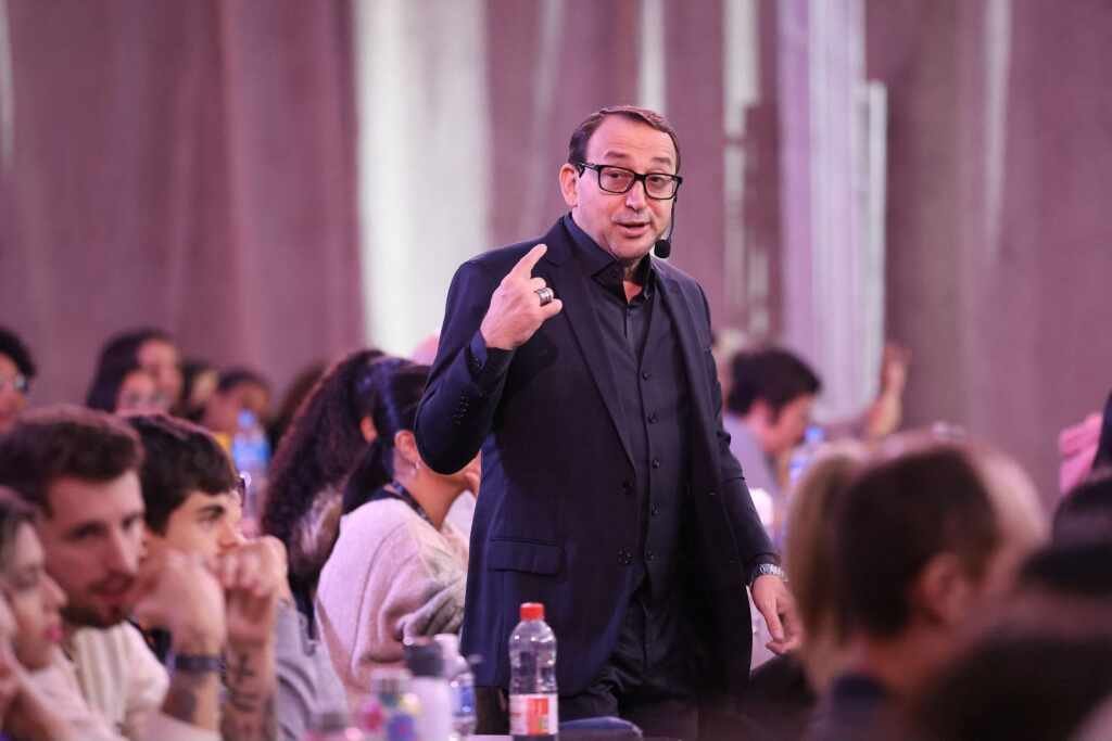 José Roberto Marques revela nova abordagem sobre a mente aos 60 anos WhatsApp Image 2026 09 08 at 12.26.24
