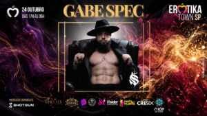 O maioral está na área: Gabe Spec na Cidade do Prazer, chamada Erotika Town