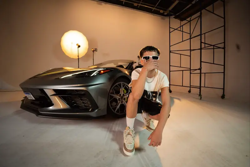 Hector transforma admiração por MC Pedrinho em amizade e o leva para videoclipe de música própria image editor output image483208754 17894165637083406636145462638686 1536x1024 1