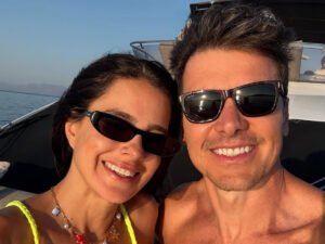 Rodrigo Faro se declara para Vera Viel no aniversário de 51 anos da esposa