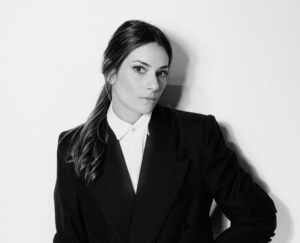 “Bisous” é a nova aposta de Marina Diniz e DJ Batata para as pistas